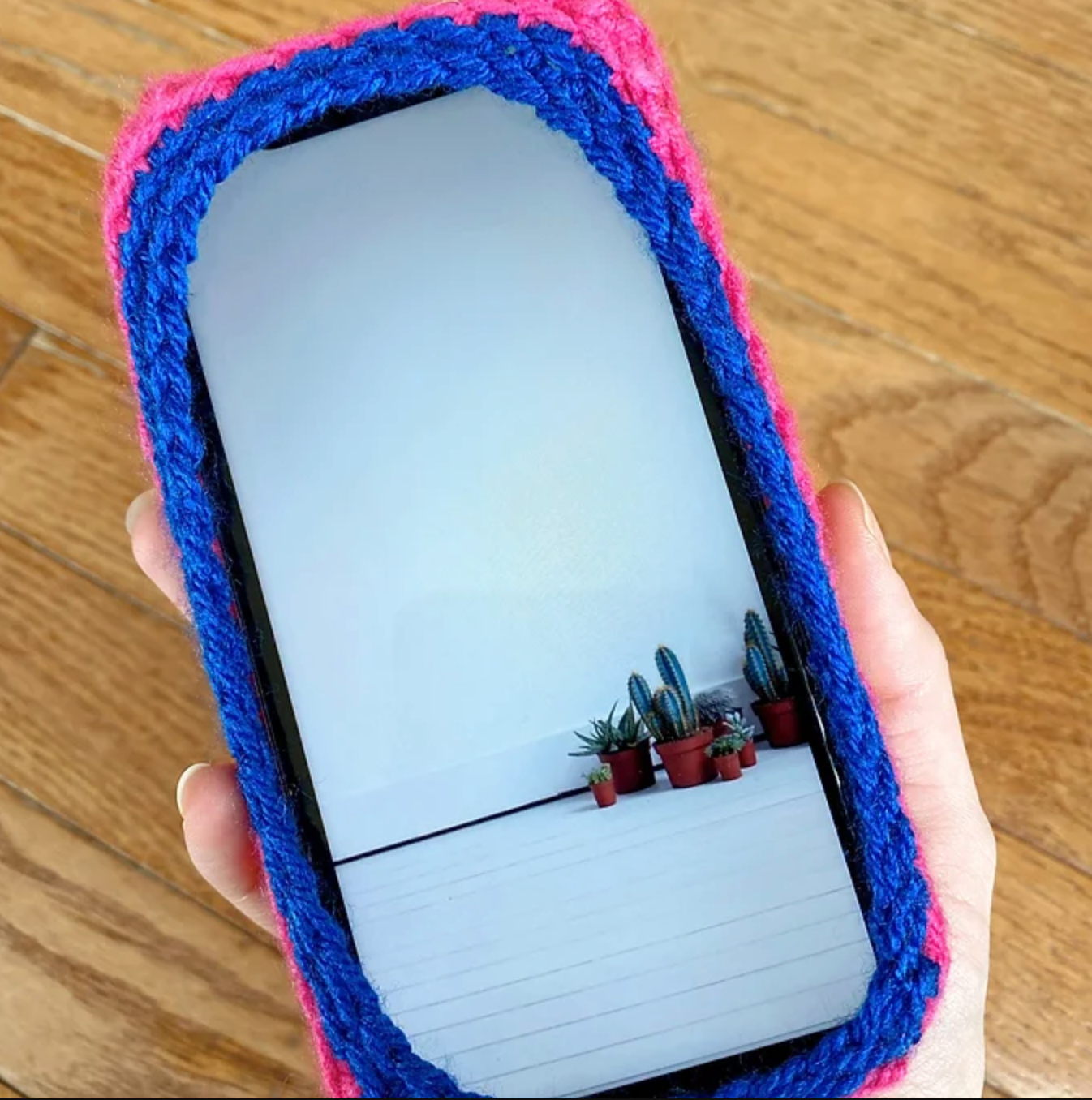 Estojo de telefone caleidoscópio padrão de crochê